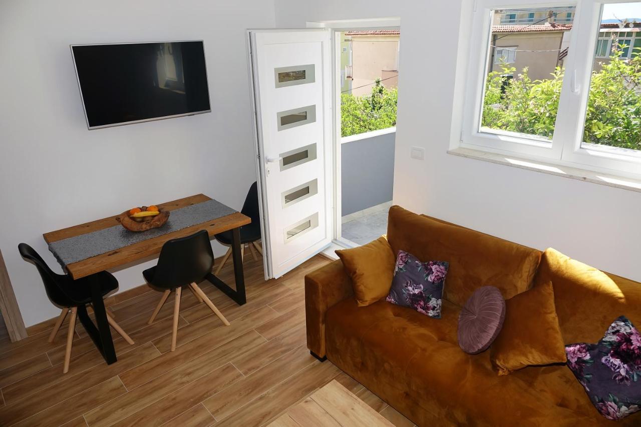 Apartments Rosemary Makarska Exterior foto
